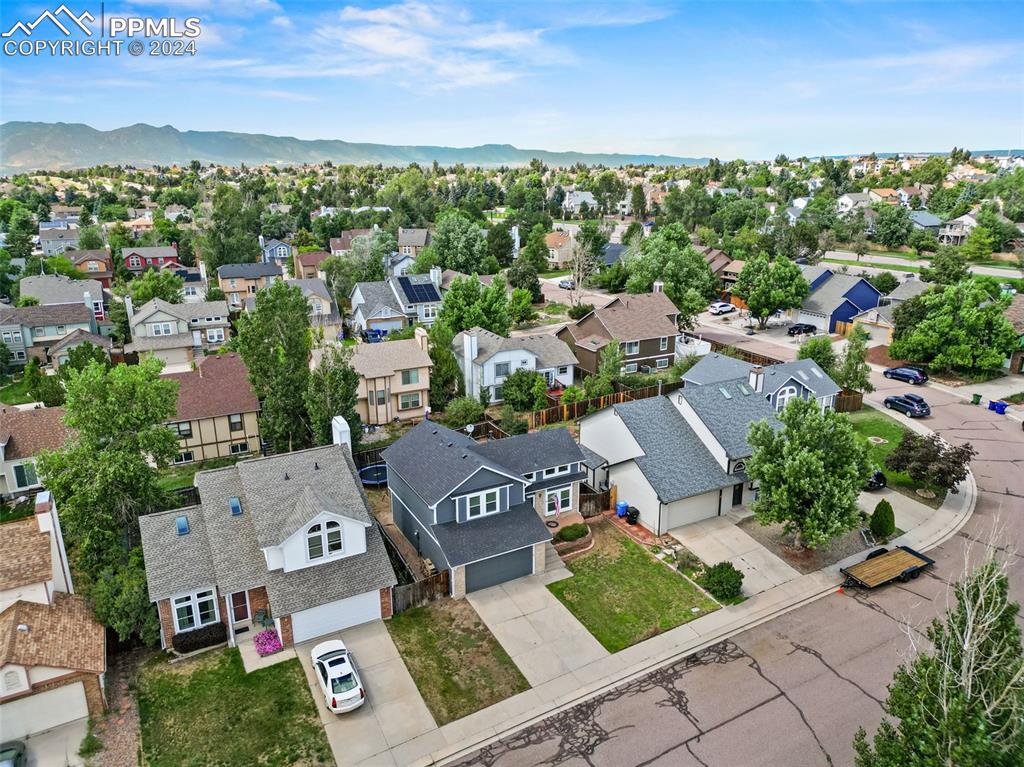 8560 Pepperridge Drive