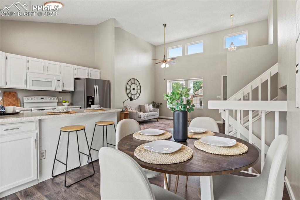 8560 Pepperridge Drive