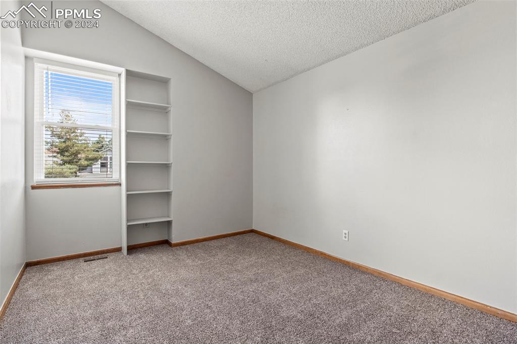 8560 Pepperridge Drive