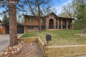 15 Newport Circle