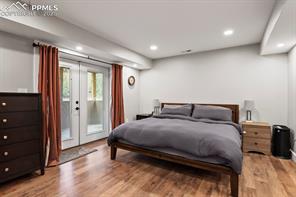15 Newport Circle