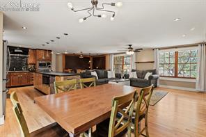15 Newport Circle