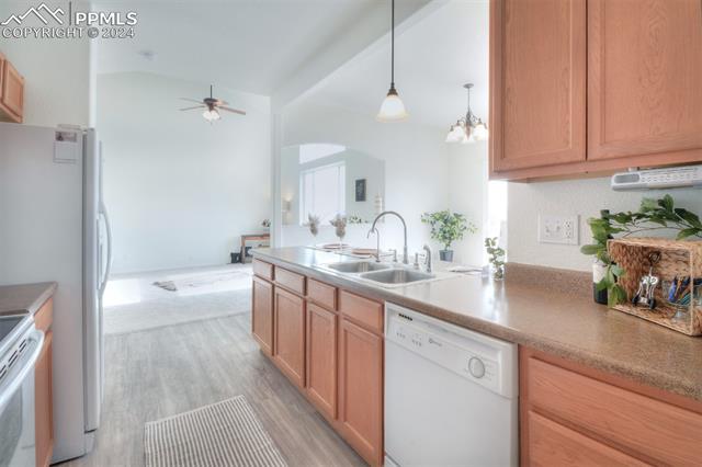 7403 Wind Haven Trail