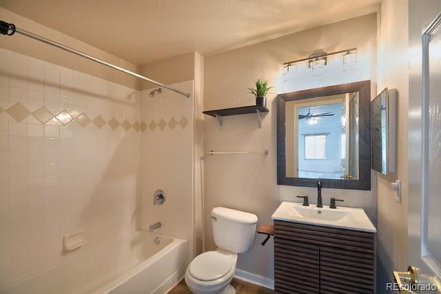 3864 Riviera Grove Unit: 204
