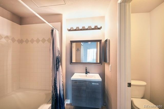 3864 Riviera Grove Unit: 204