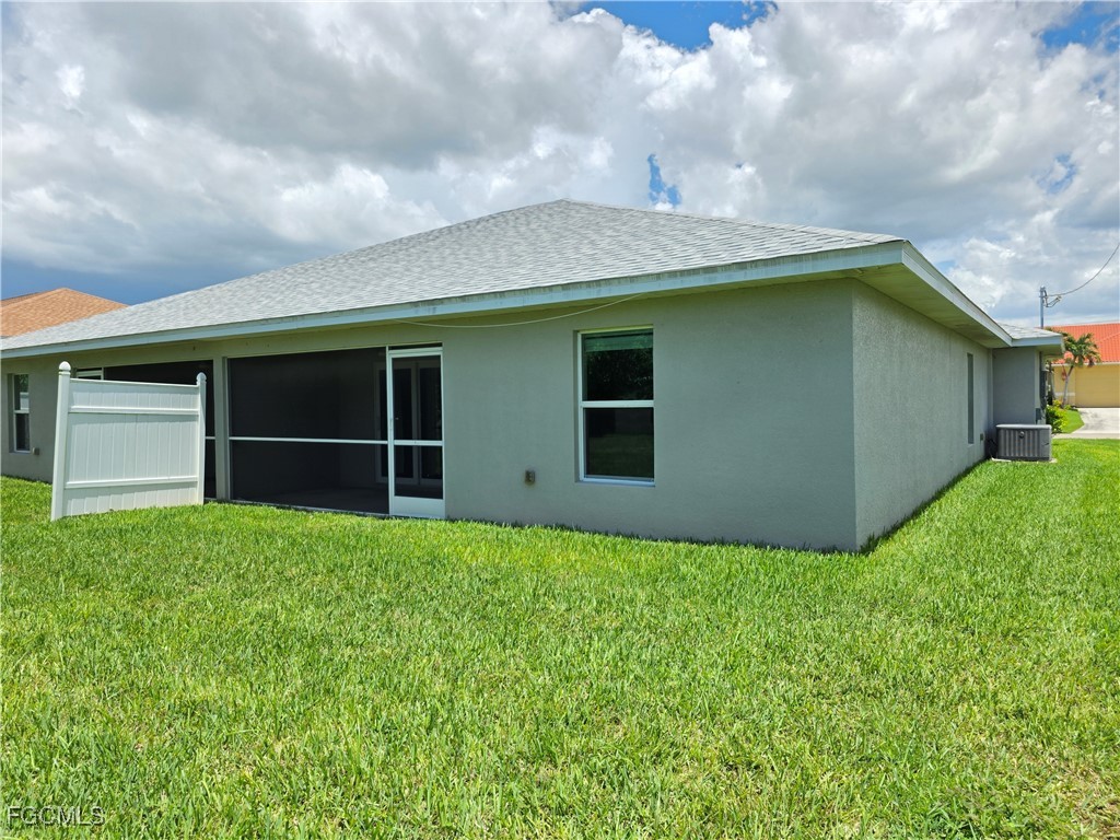 2020 SW 15th PL