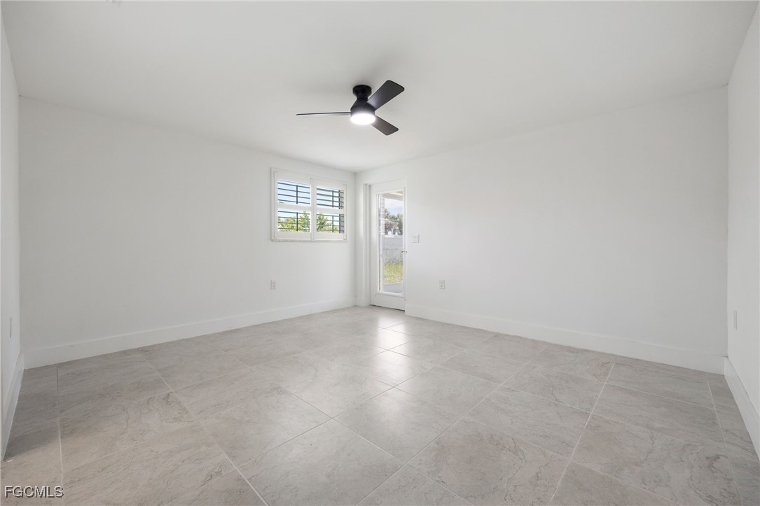 1464 Deer Creek DR