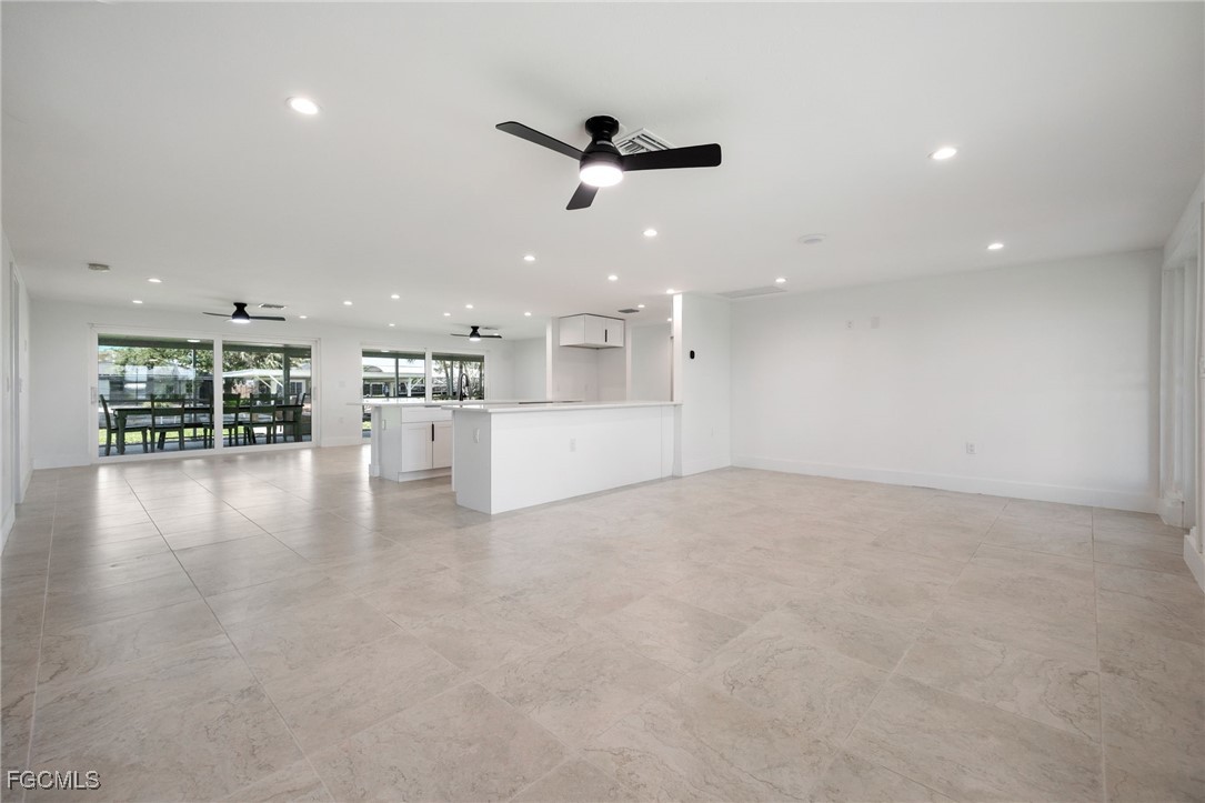 1464 Deer Creek DR