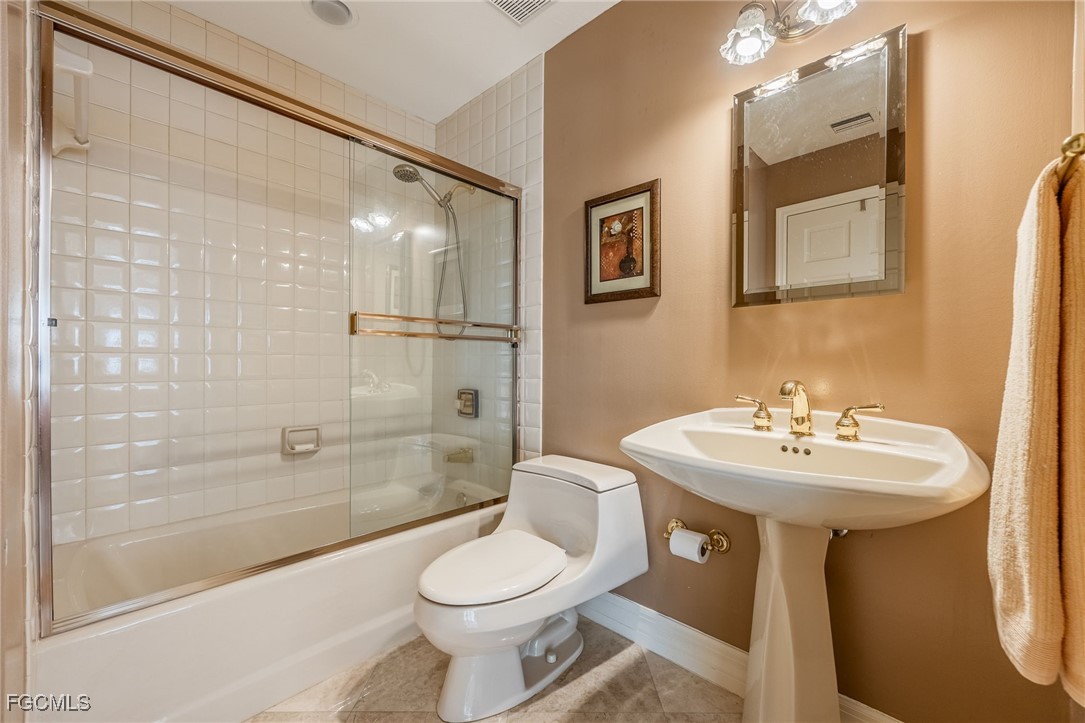 16031 Forest Oaks DR