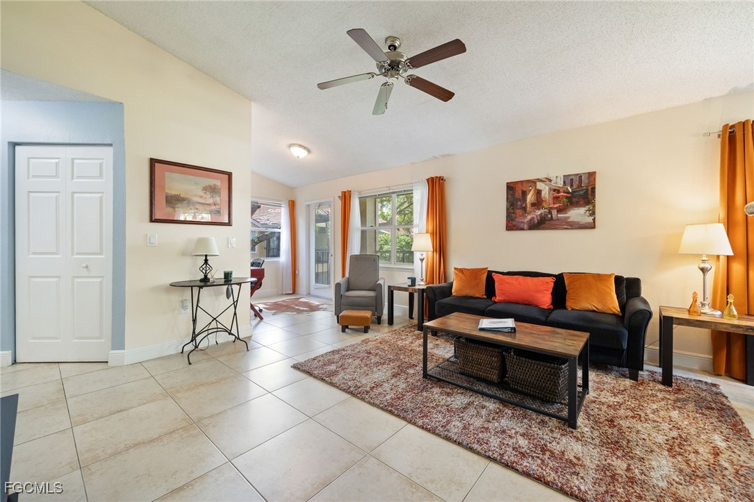 12581 Equestrian CIR 1016