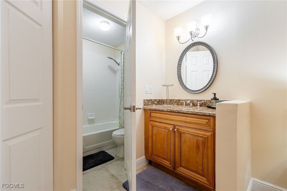 12581 Equestrian CIR 1016