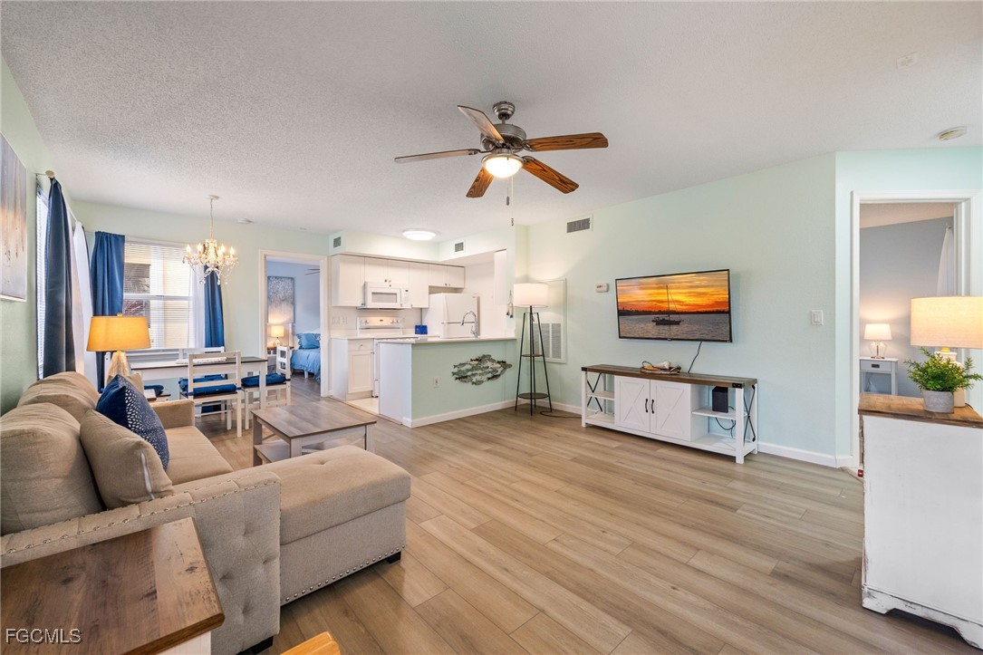 12591 Equestrian CIR 1207