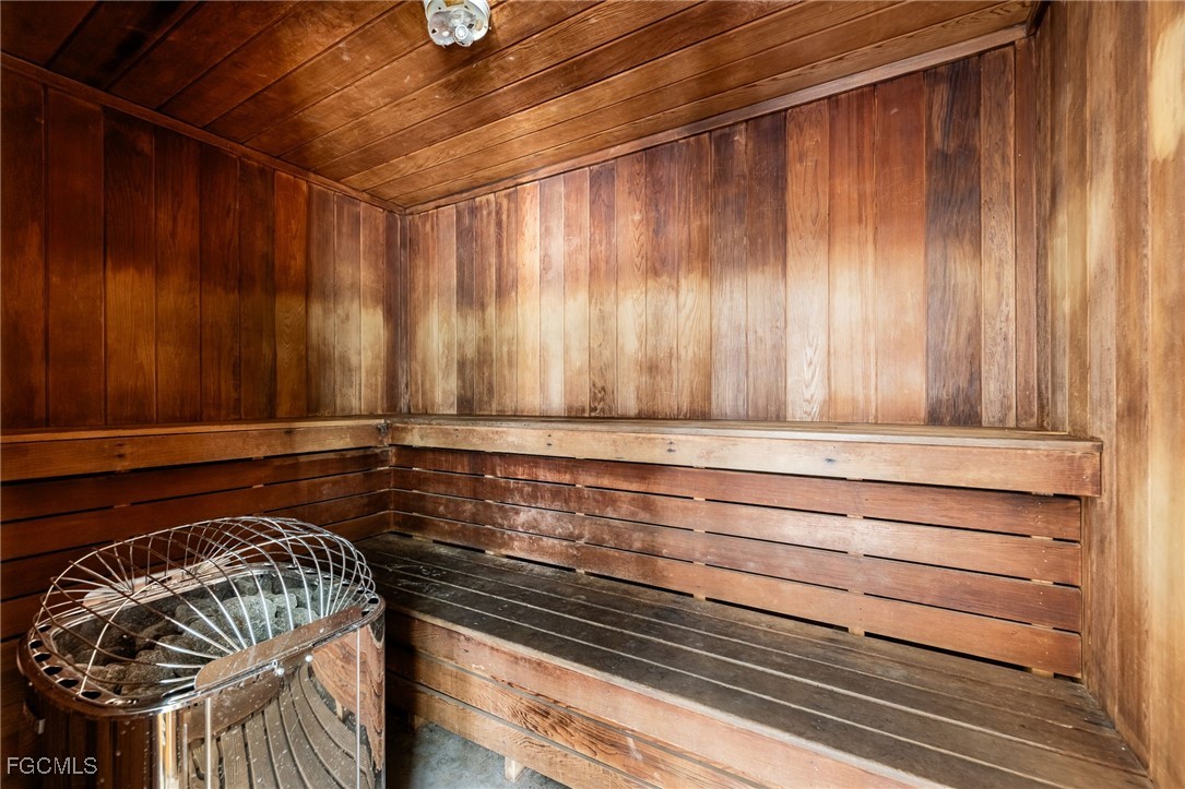 12591 Equestrian CIR 1207