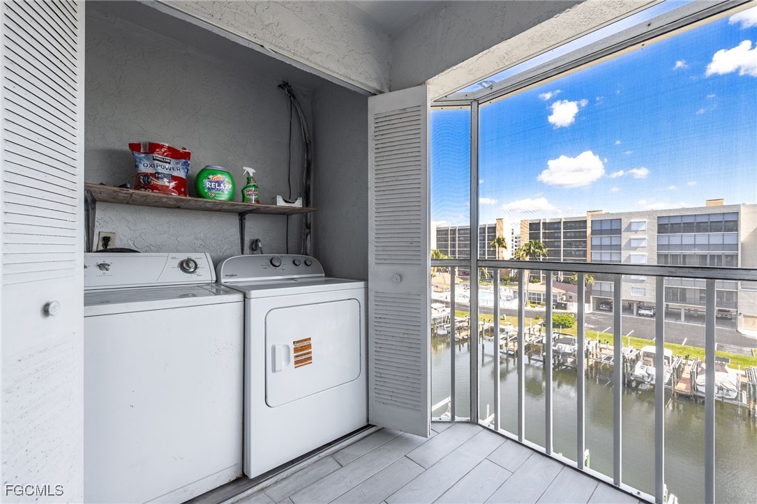 4511 Bay Beach LN 315