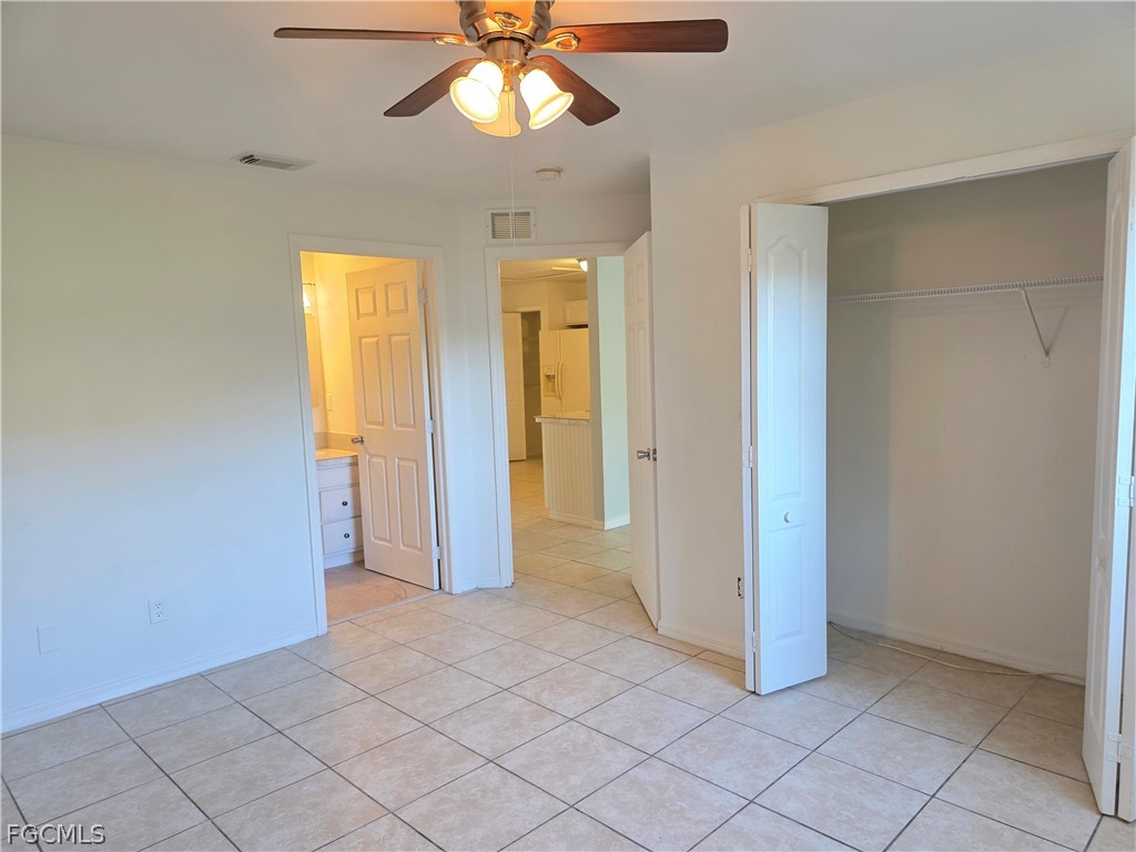 5144/5146 28th ST SW