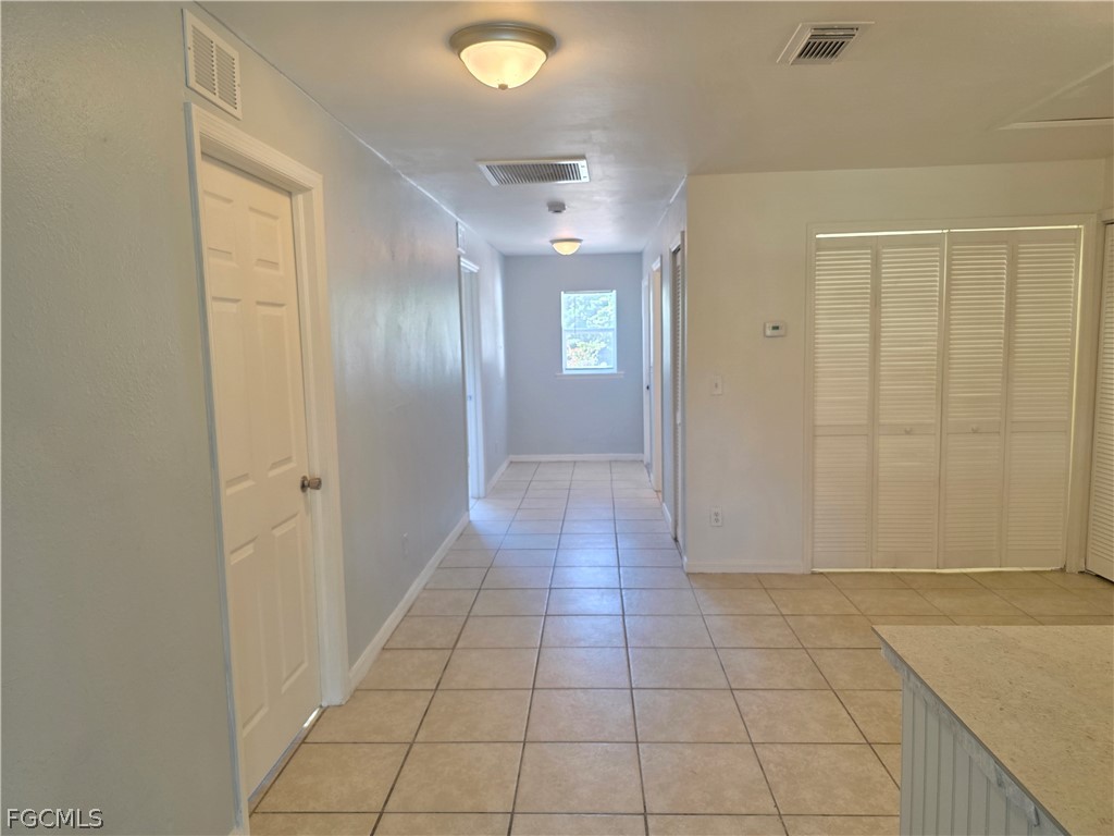 5144/5146 28th ST SW