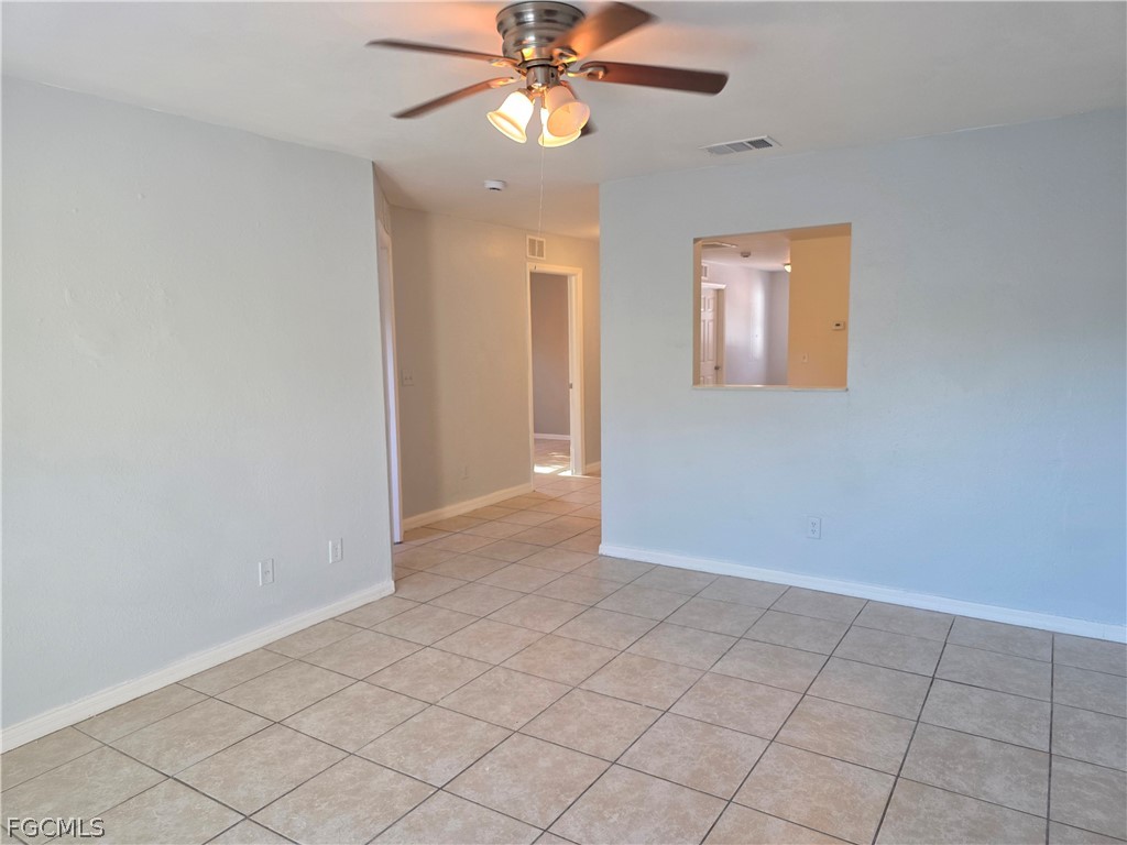 5144/5146 28th ST SW