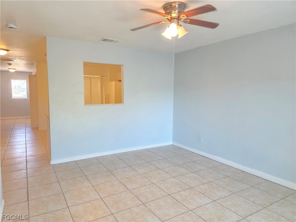 5144/5146 28th ST SW