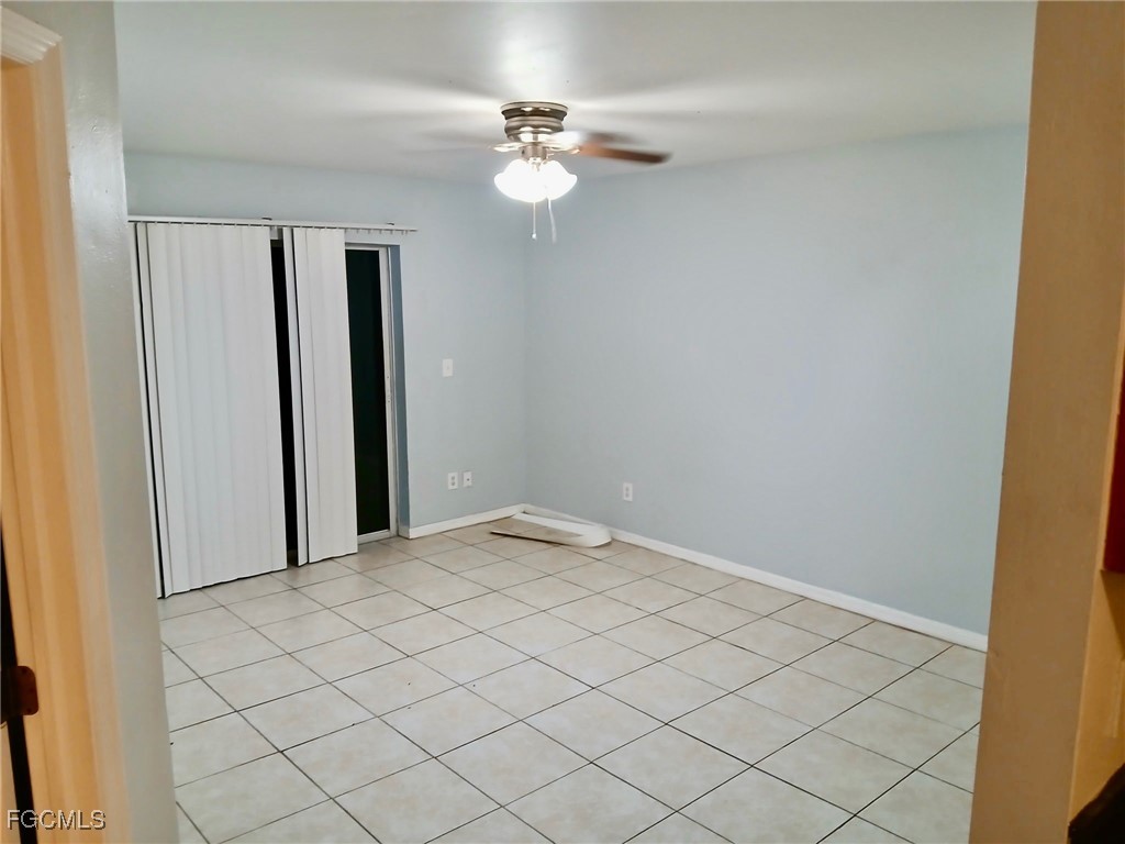 5144/5146 28th ST SW