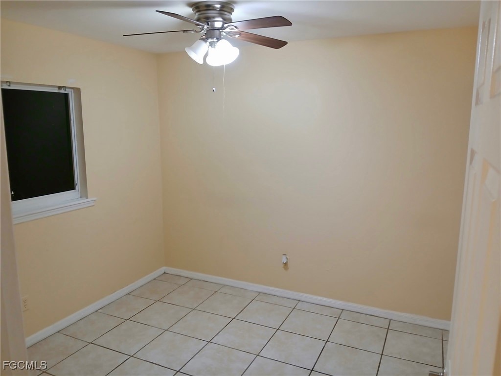 5144/5146 28th ST SW