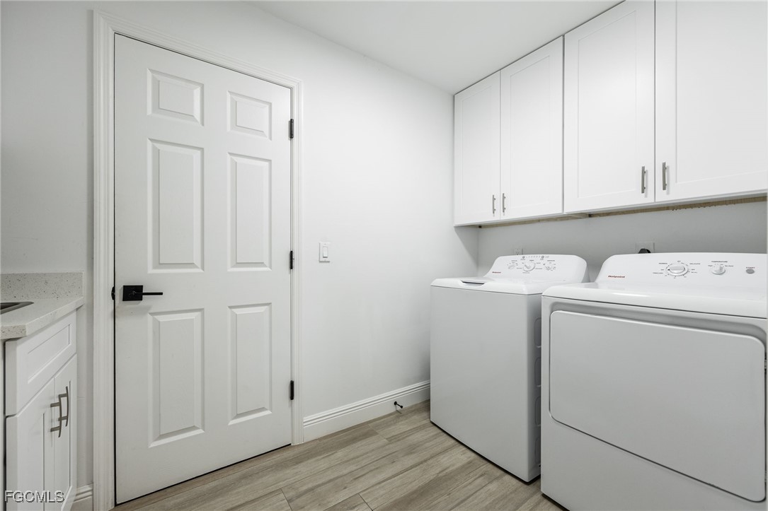 12881 Kelly Bay CT