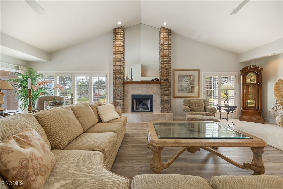 16031 Forest Oaks DR