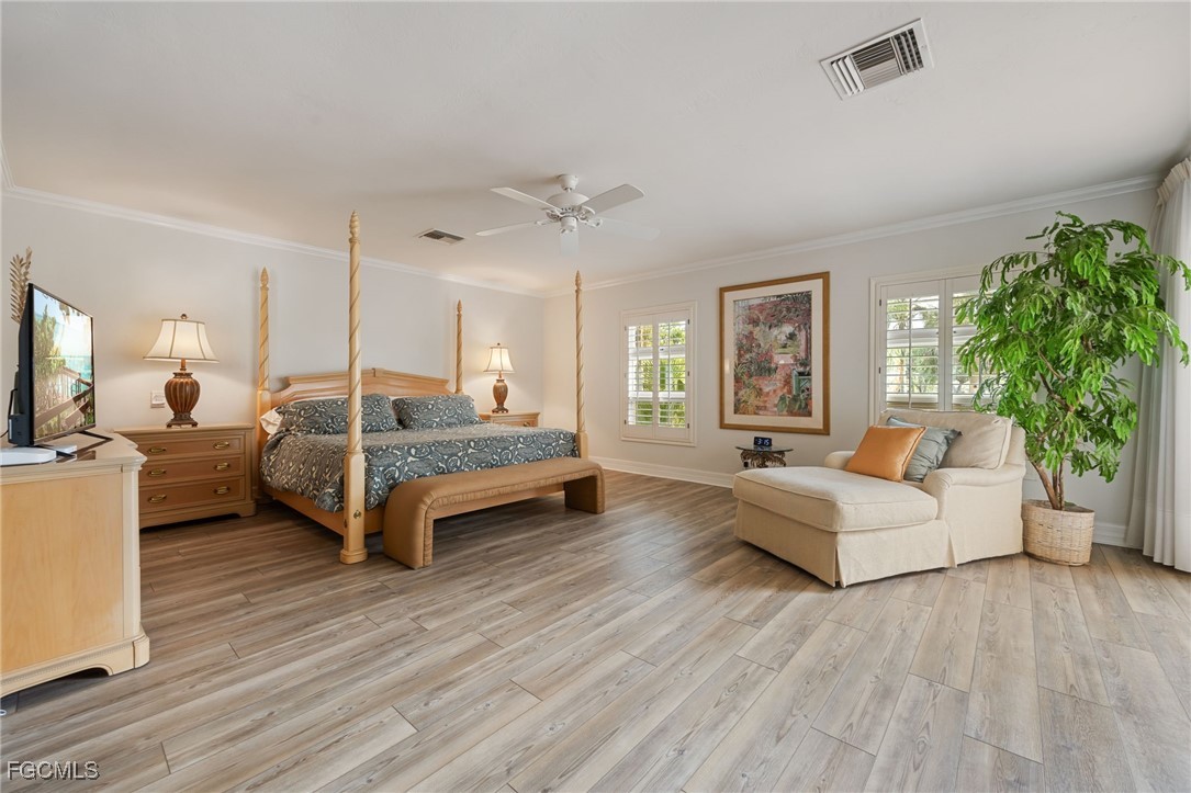 16031 Forest Oaks DR