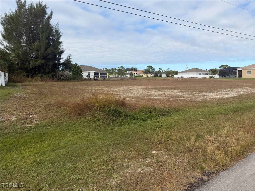 2020 NW 25th PL