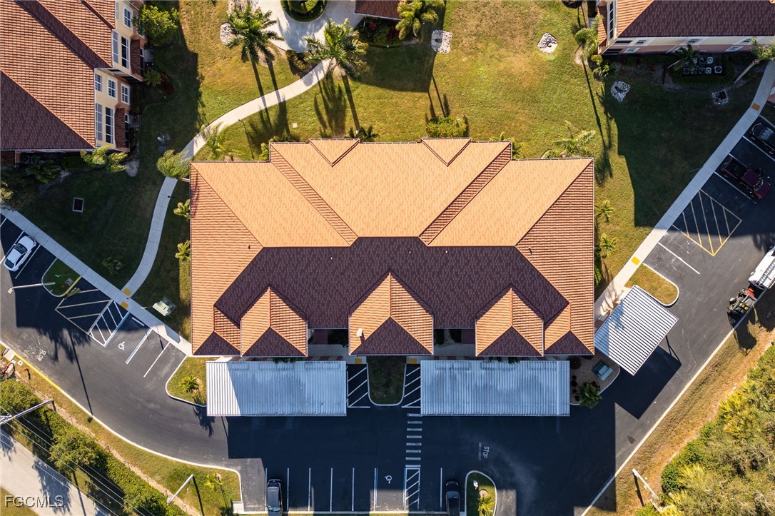 1121 Van Loon Commons CIR 305