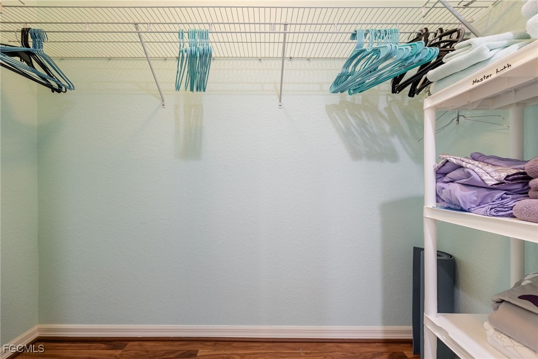 1121 Van Loon Commons CIR 305