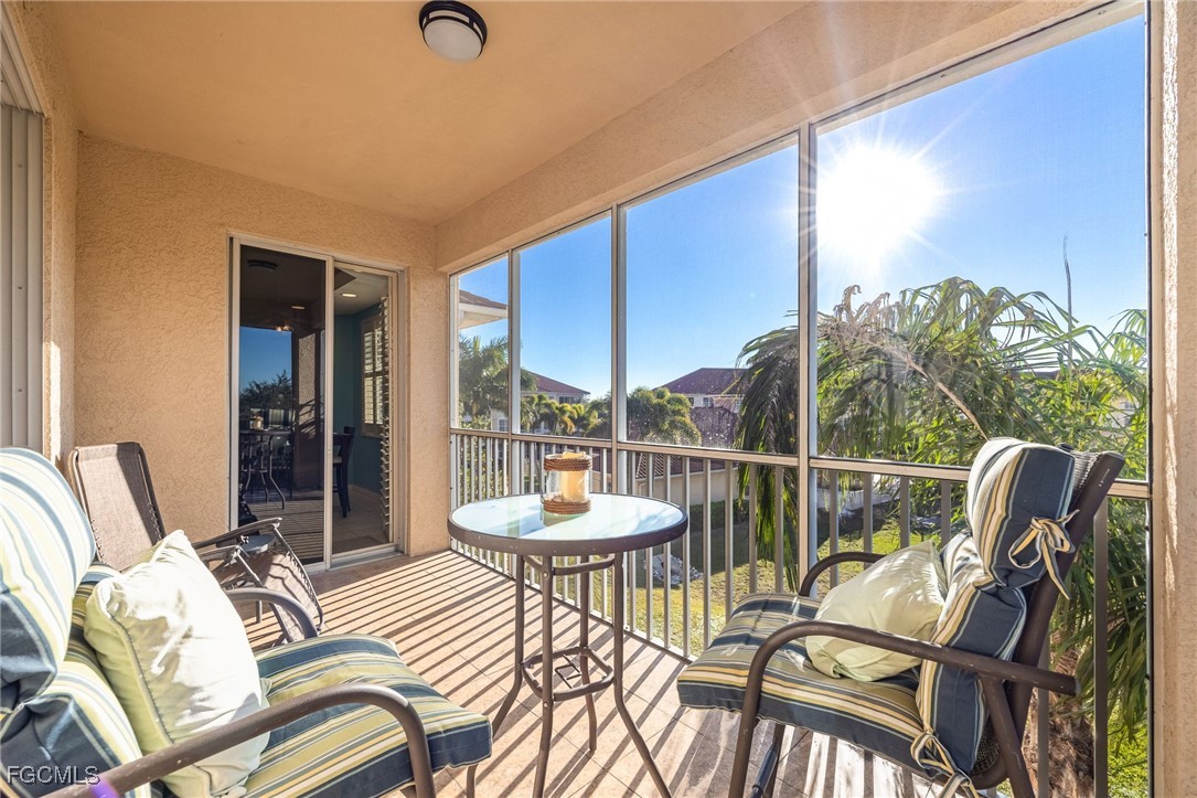 1121 Van Loon Commons CIR 305