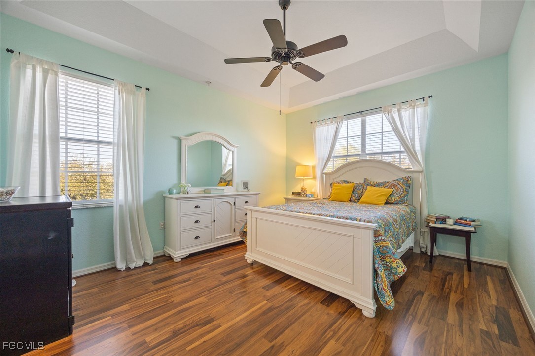 1121 Van Loon Commons CIR 305