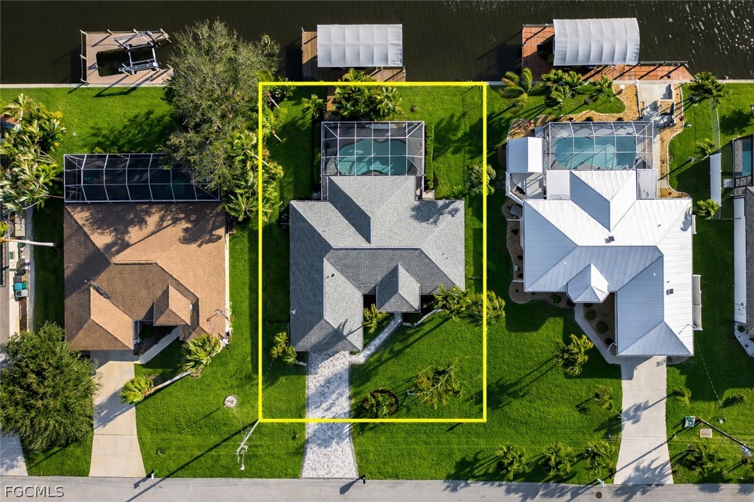 842 SW 47th ST