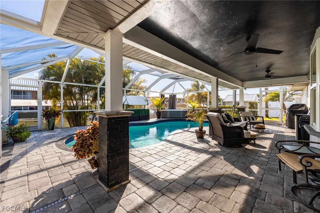 842 SW 47th ST