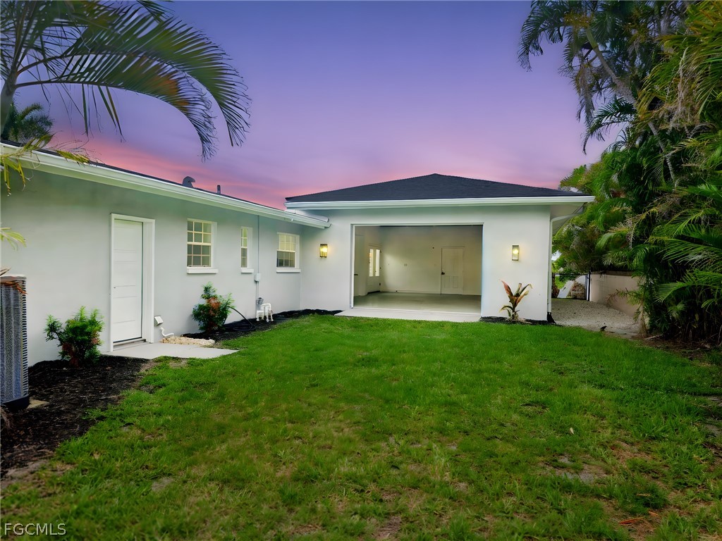 4930 Edith Esplanade