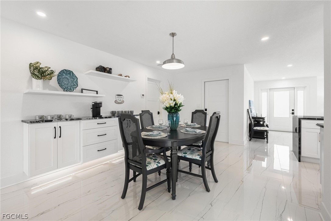 4930 Edith Esplanade