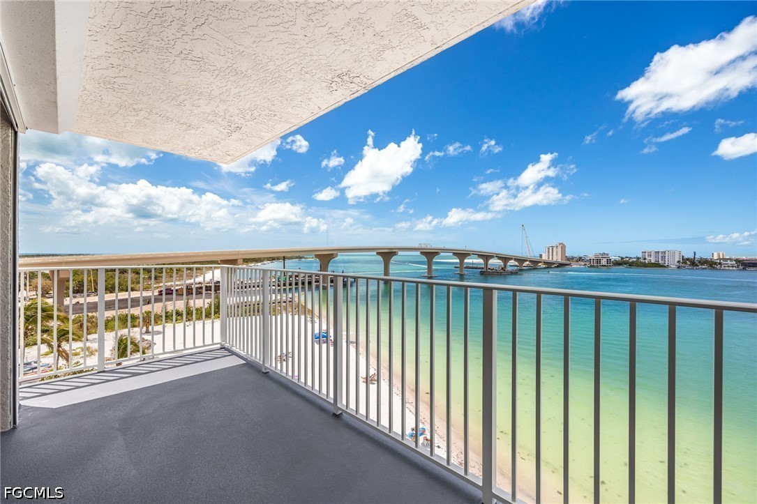 8701 Estero BLVD 502