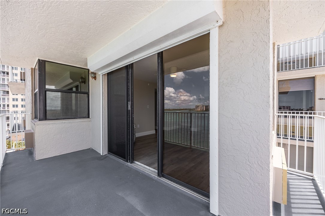 8701 Estero BLVD 502