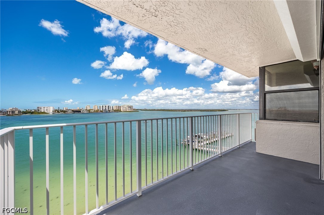 8701 Estero BLVD 502