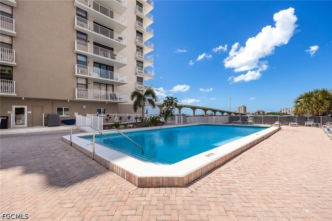 8701 Estero BLVD 502