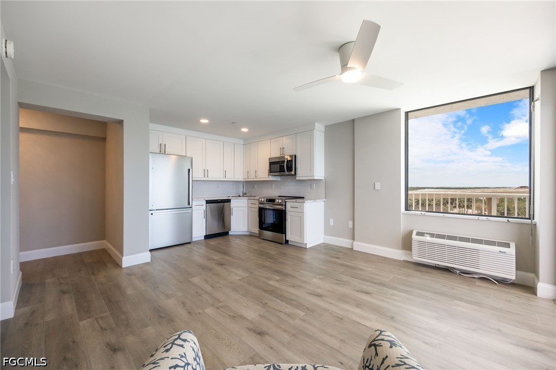 8701 Estero BLVD 502