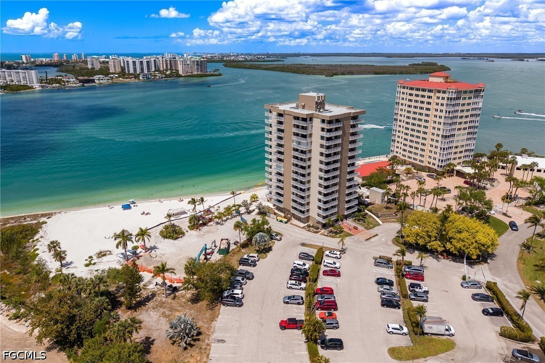 8701 Estero BLVD 502