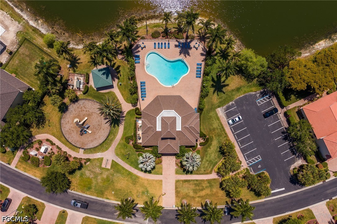 17013 Clemente CT
