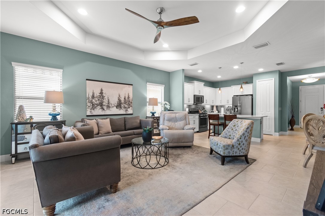 4610 Waterscape LN