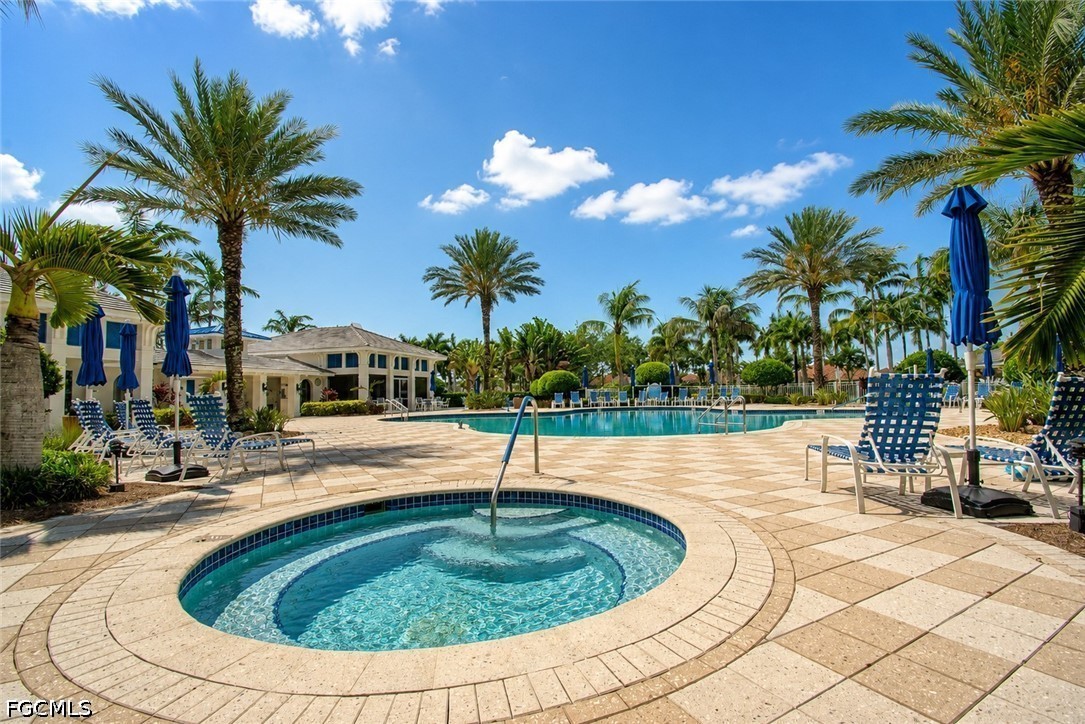 4610 Waterscape LN