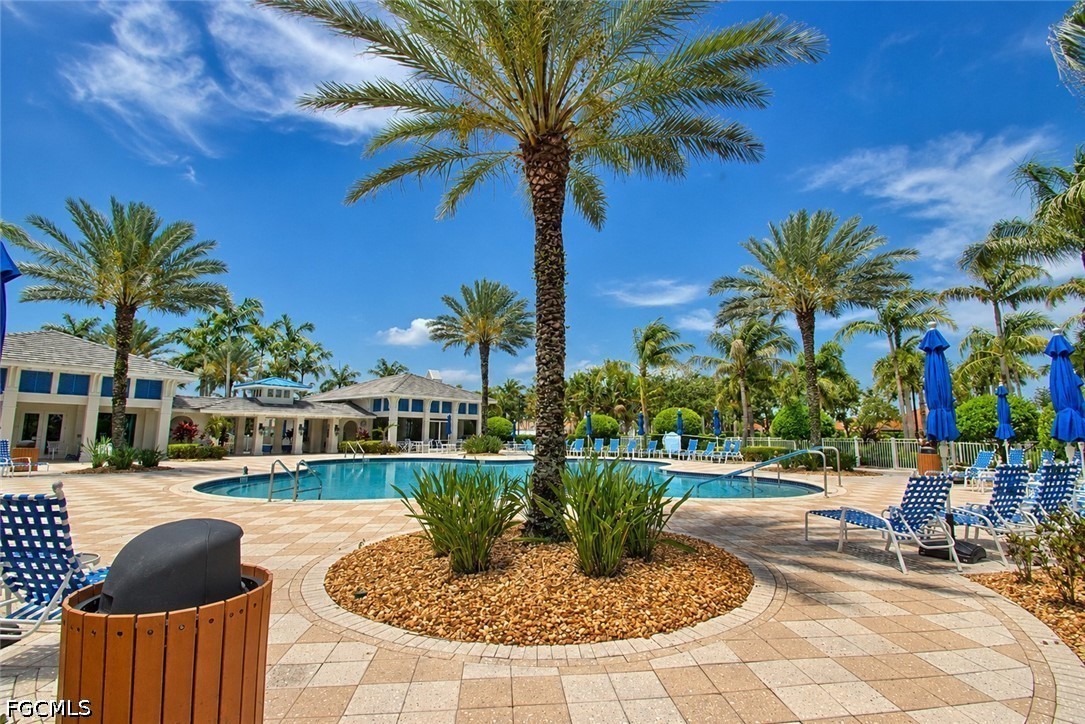 4610 Waterscape LN