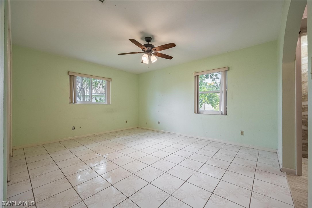 202 Richmond Avenue S