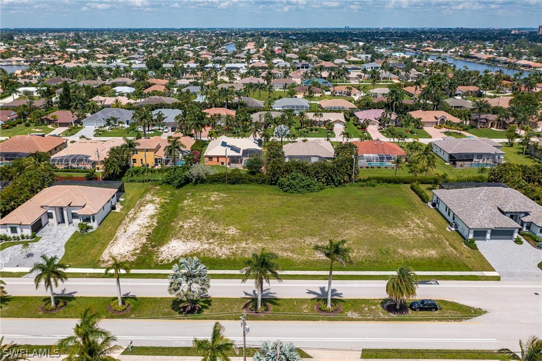 4931 Sands Boulevard S