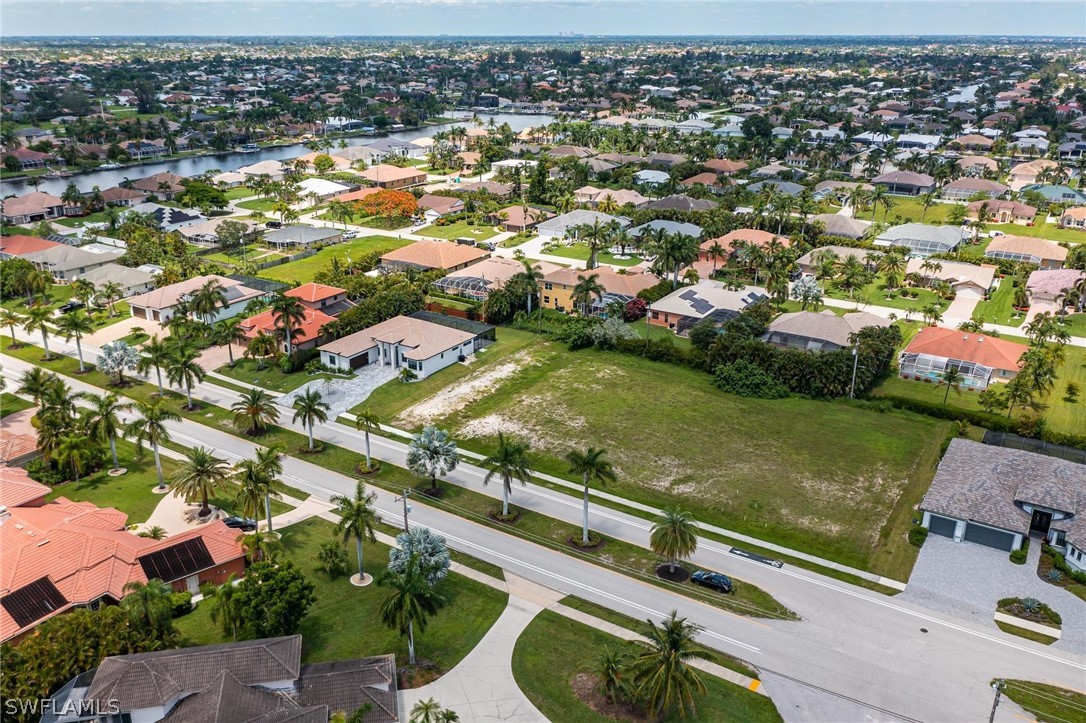 4931 Sands Boulevard S