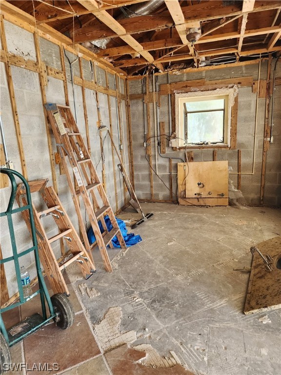 4881 E Riverside Drive